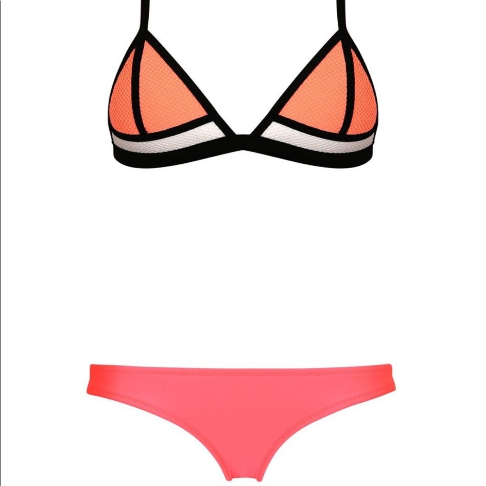 triangl swimsuit!